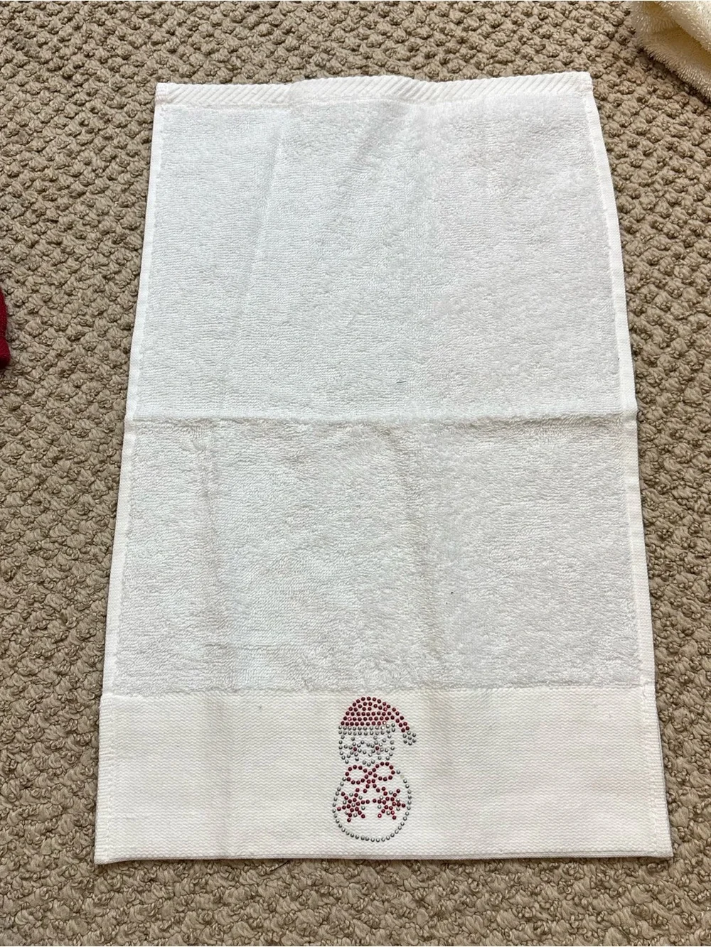 Lot of 6 Holiday Themed Towels Mixed Higher End Brands